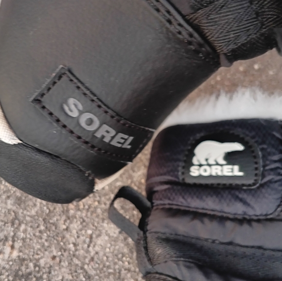 Sorel Whitney II Waterproof Short Lace Faux Fur Boots Girls 6½ (Wo.8) - Picture 6 of 11